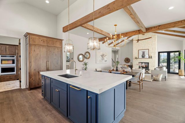 1562 Canyon Crossing View VW, Dripping Springs, TX 78620