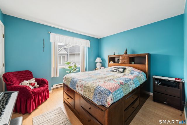 35 Pearl Lake Road L, Waterbury, CT 06706