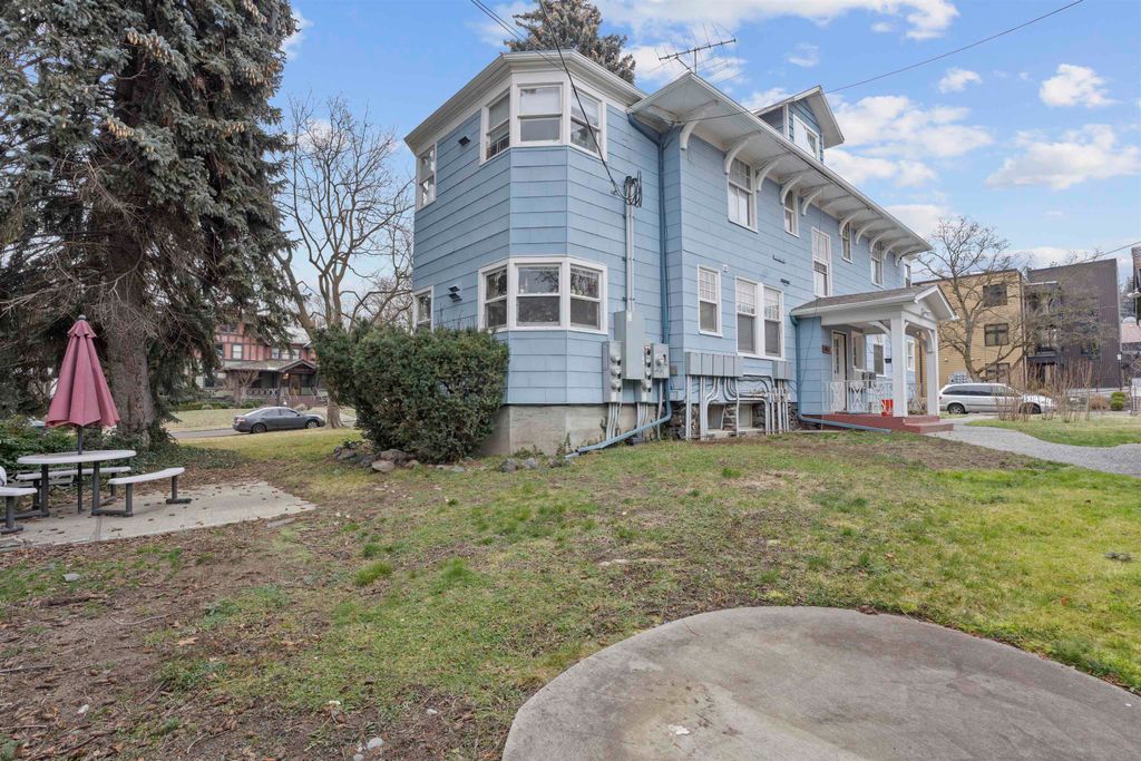 1103 W 9th Ave, Spokane, WA 99204 photo 4