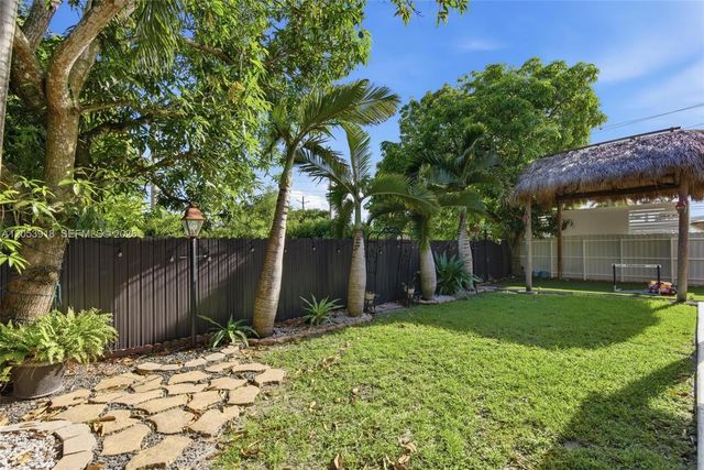 14640 SW 176th Ter, Miami, FL 33177