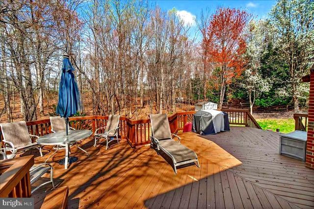 21 HACKETT CT, Poolesville, MD 20837