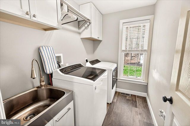 21 HACKETT CT, Poolesville, MD 20837