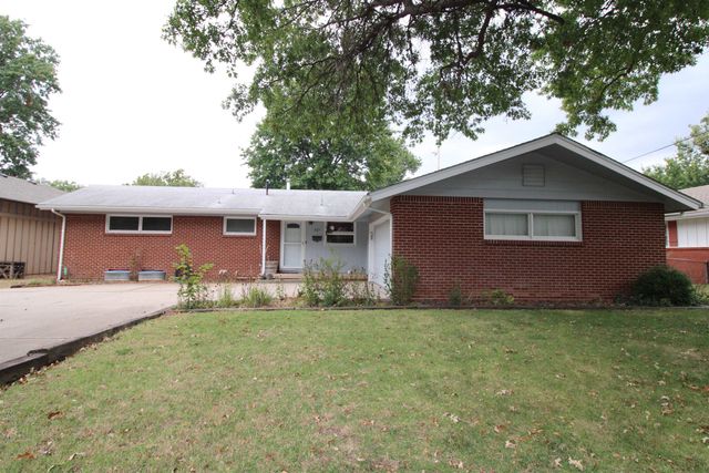 827 N Westlink Ave, Wichita, KS 67212