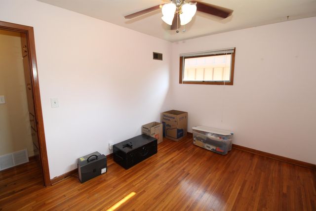 827 N Westlink Ave, Wichita, KS 67212