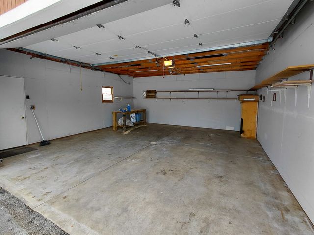 2231 W Cheyenne Road, Waukegan, IL 60087