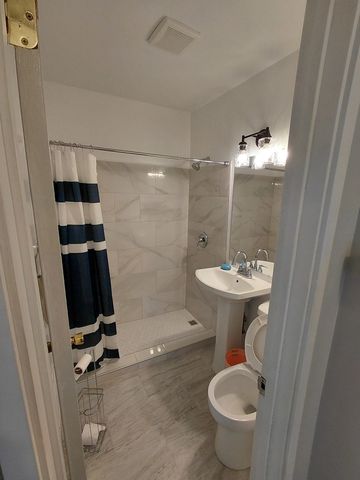 2231 W Cheyenne Road, Waukegan, IL 60087