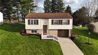 155 Connie Park Dr, Kennedy Twp, PA 15136