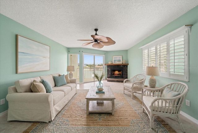 124 MARCDALE BOULEVARD, Indian Rocks Beach, FL 33785