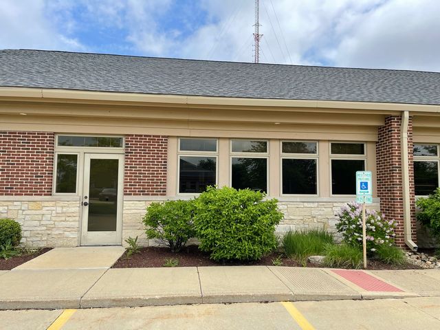 2704 Boulder Drive B, Urbana, IL 61802