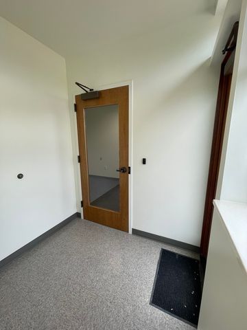 2704 Boulder Drive B, Urbana, IL 61802