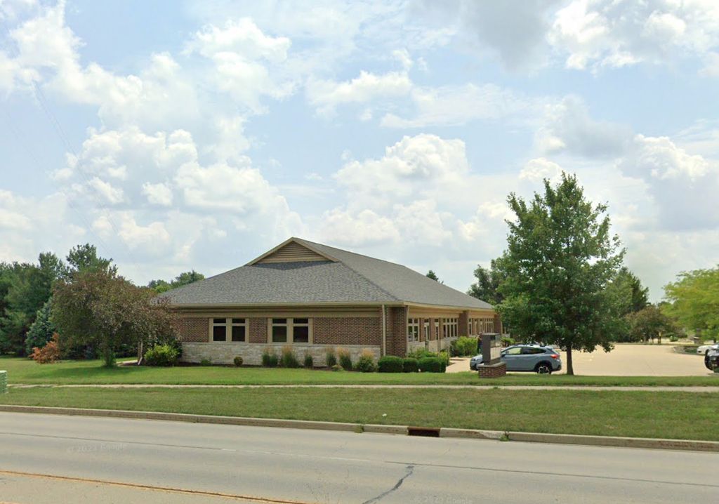 2704 Boulder Drive B, Urbana, IL 61802