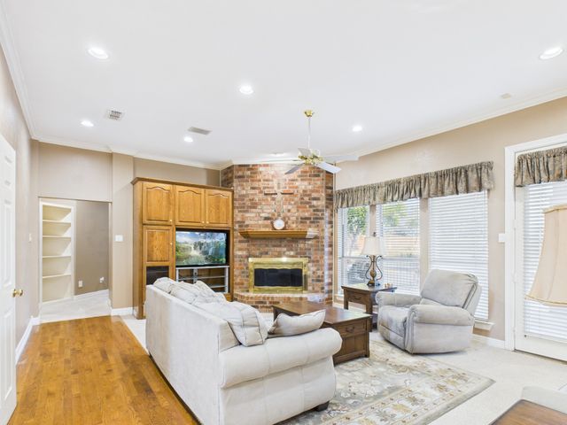 503 Ashburne Glen Circle, Ovilla, TX 75154