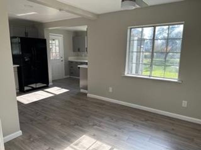 7828 Old Auburn Rd, Citrus Heights, CA 95610