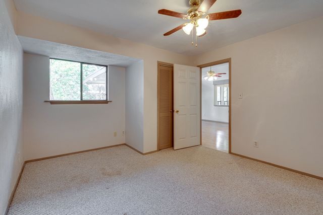 1301 Dublin Street, Grapevine, TX 76051