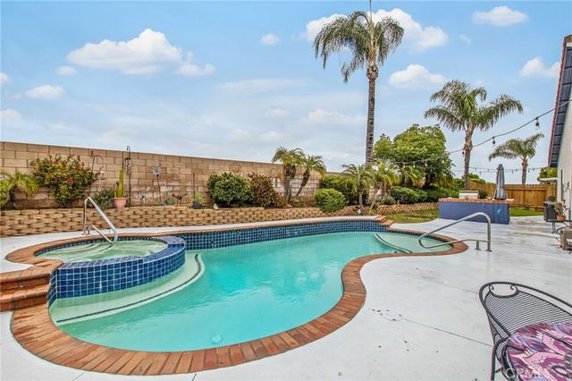 25276 Robinson Creek Lane, Menifee, CA 92584