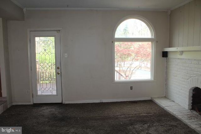 5 STONEHENGE DR, Medford, NJ 08055