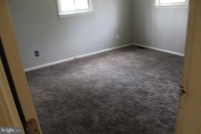 5 STONEHENGE DR, Medford, NJ 08055