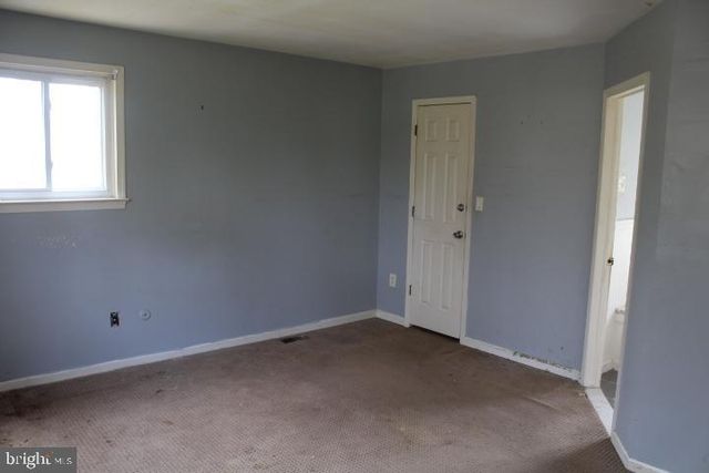 5 STONEHENGE DR, Medford, NJ 08055