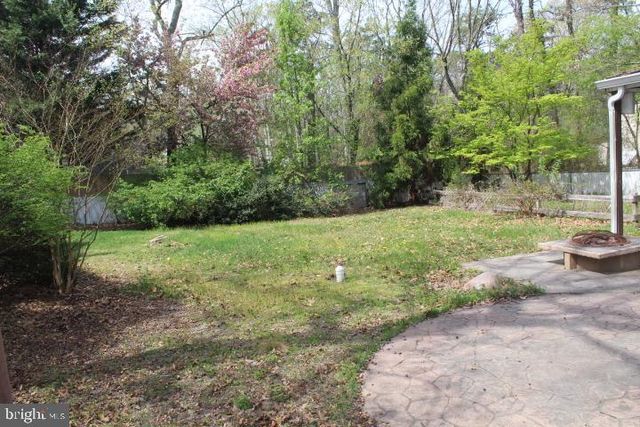 5 STONEHENGE DR, Medford, NJ 08055