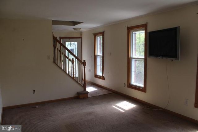 5 STONEHENGE DR, Medford, NJ 08055