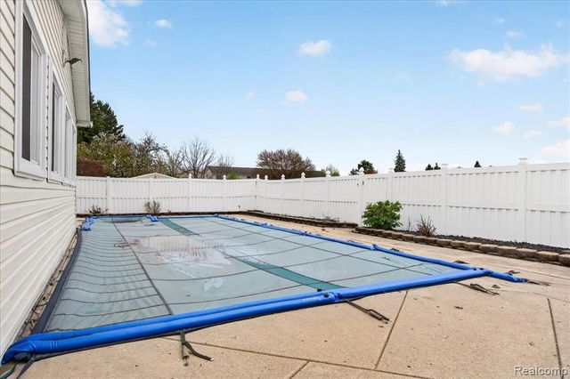14923 Malcolm Street, Southgate, MI 48195