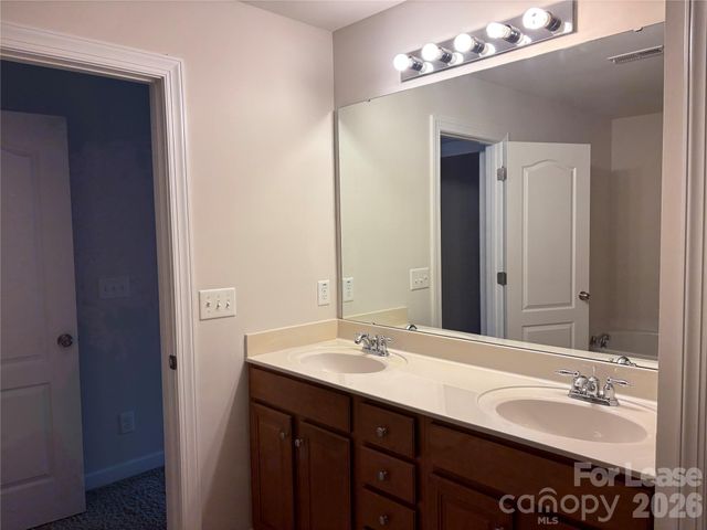 11114 Sandstone Road, Charlotte, NC 28277