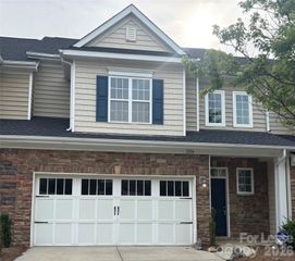 11114 Sandstone Road, Charlotte, NC 28277
