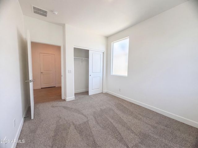 37647 N BENTGRASS Road, San Tan Valley, AZ 85140
