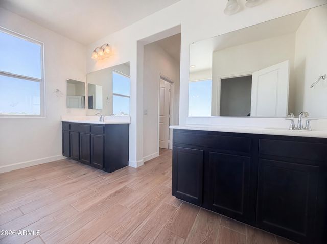 37647 N BENTGRASS Road, San Tan Valley, AZ 85140
