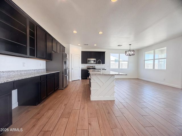 37647 N BENTGRASS Road, San Tan Valley, AZ 85140