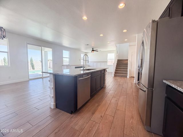 37647 N BENTGRASS Road, San Tan Valley, AZ 85140