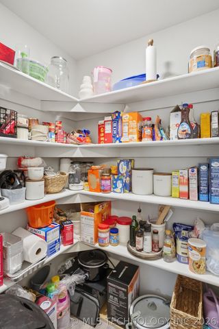 607 Valley Drive, Sand Springs, OK 74063