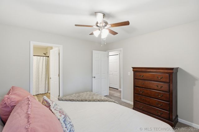 607 Valley Drive, Sand Springs, OK 74063