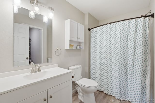 607 Valley Drive, Sand Springs, OK 74063