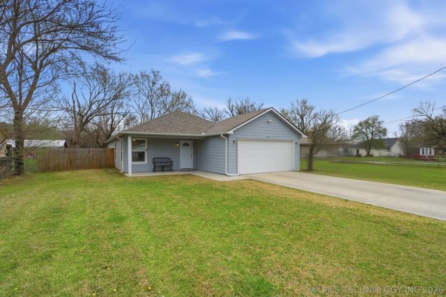 607 Valley Drive, Sand Springs, OK 74063