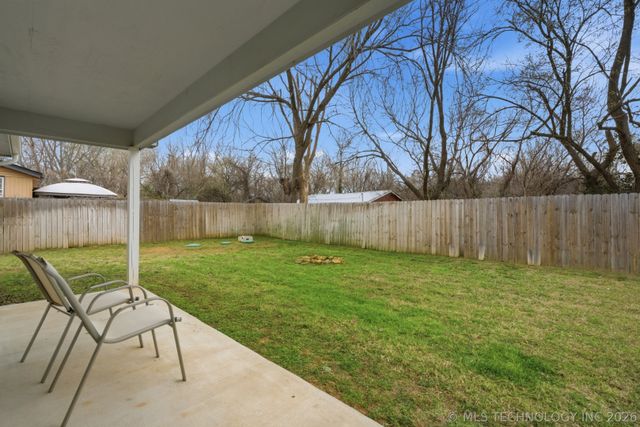607 Valley Drive, Sand Springs, OK 74063