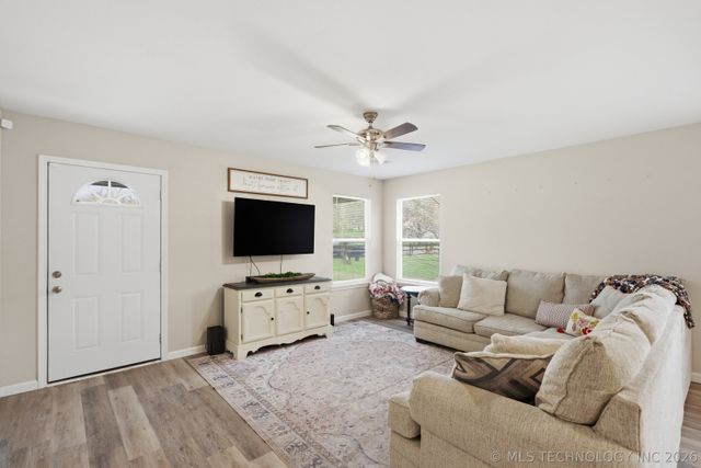 607 Valley Drive, Sand Springs, OK 74063