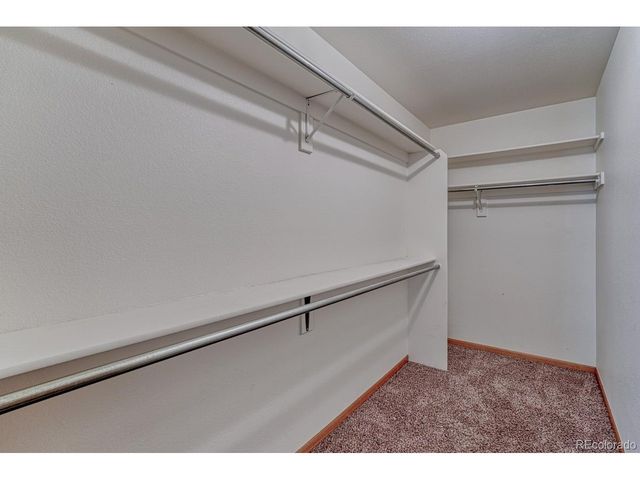 1112 Country Acres Ct, Johnstown, CO 80534