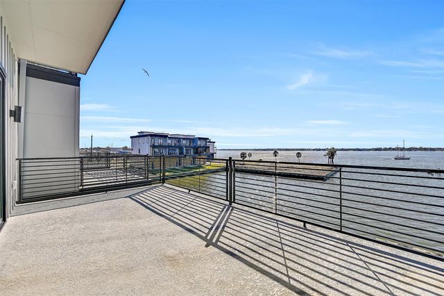 4413 Anthony Court Lane, Seabrook, TX 77586