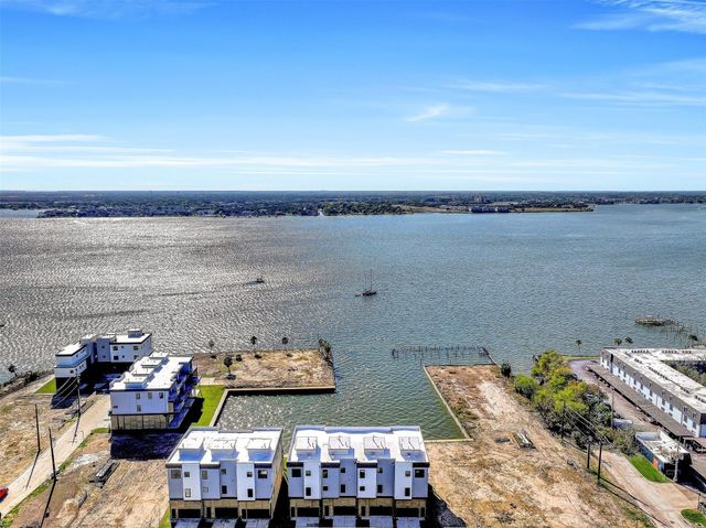 4413 Anthony Court Lane, Seabrook, TX 77586