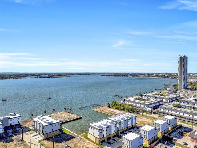 4413 Anthony Court Lane, Seabrook, TX 77586