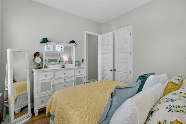 466 Woodgate Way, Summerville, SC 29485