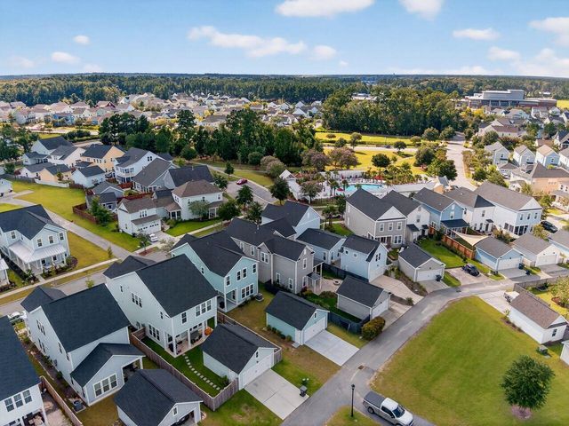 466 Woodgate Way, Summerville, SC 29485
