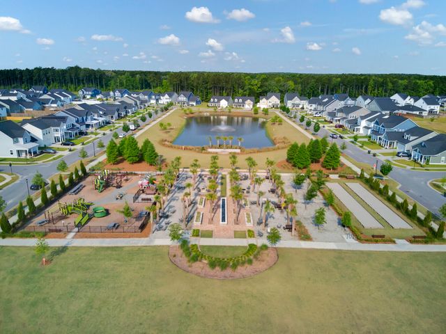 466 Woodgate Way, Summerville, SC 29485