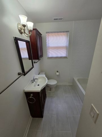 135 Grenadier Dr, Franklin, TN 37064