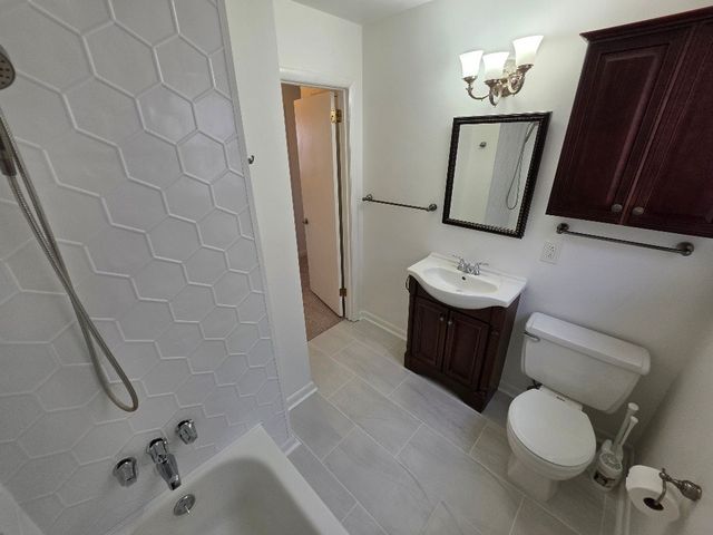 135 Grenadier Dr, Franklin, TN 37064
