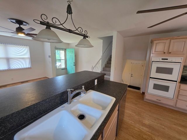 135 Grenadier Dr, Franklin, TN 37064