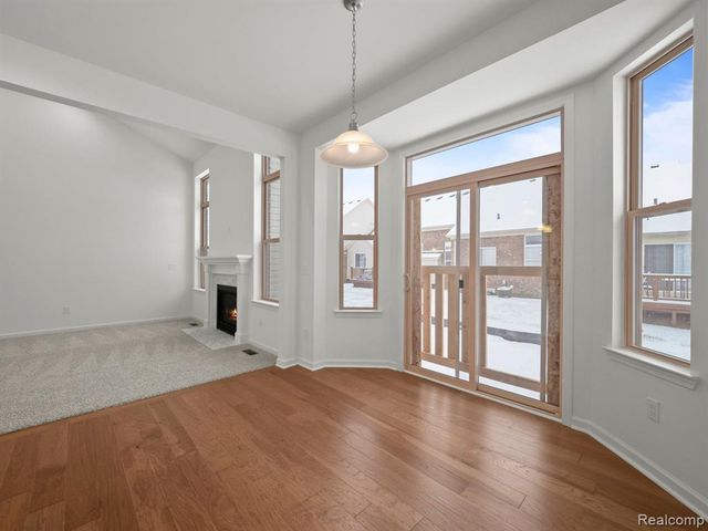 45731 Beaufort Drive, Macomb, MI 48044