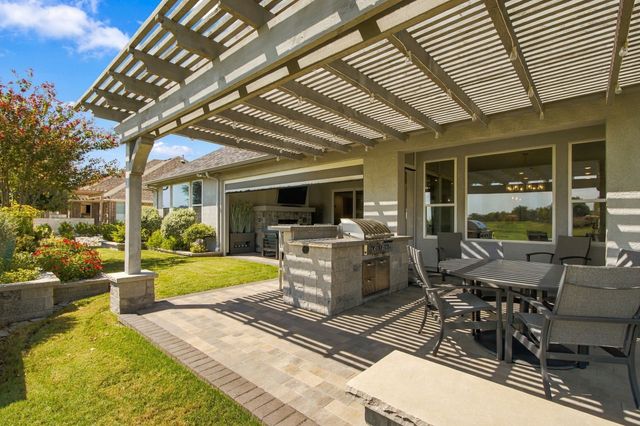 9701 Arkose Drive, Denton, TX 76207