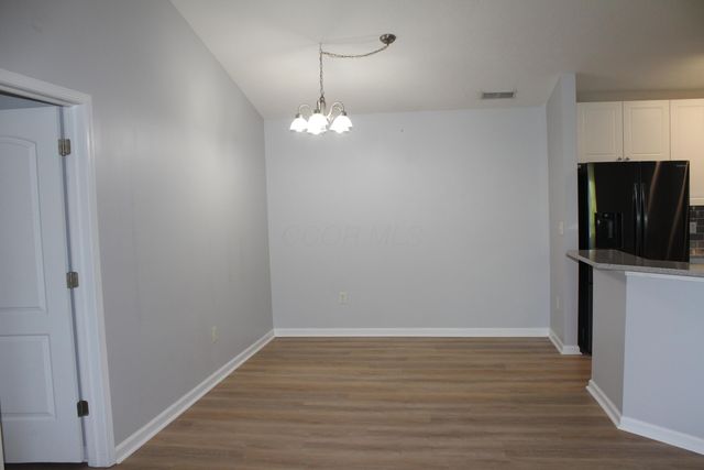 7774 Essex Gate Drive S, Dublin, OH 43016